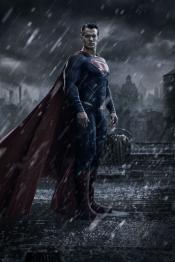 MEDIA - BATMAN V SUPERMAN  LAUBE DE LA JUSTICE First Look at Henry Cavill as Superman