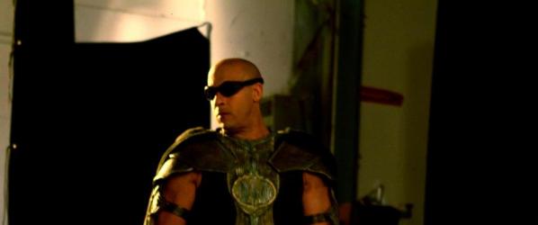 MEDIA - RIDDICK - Two Photos of Vin Diesel on the set